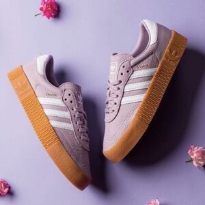 NEW Adidas Women's Sneakers in Lavender and Gum